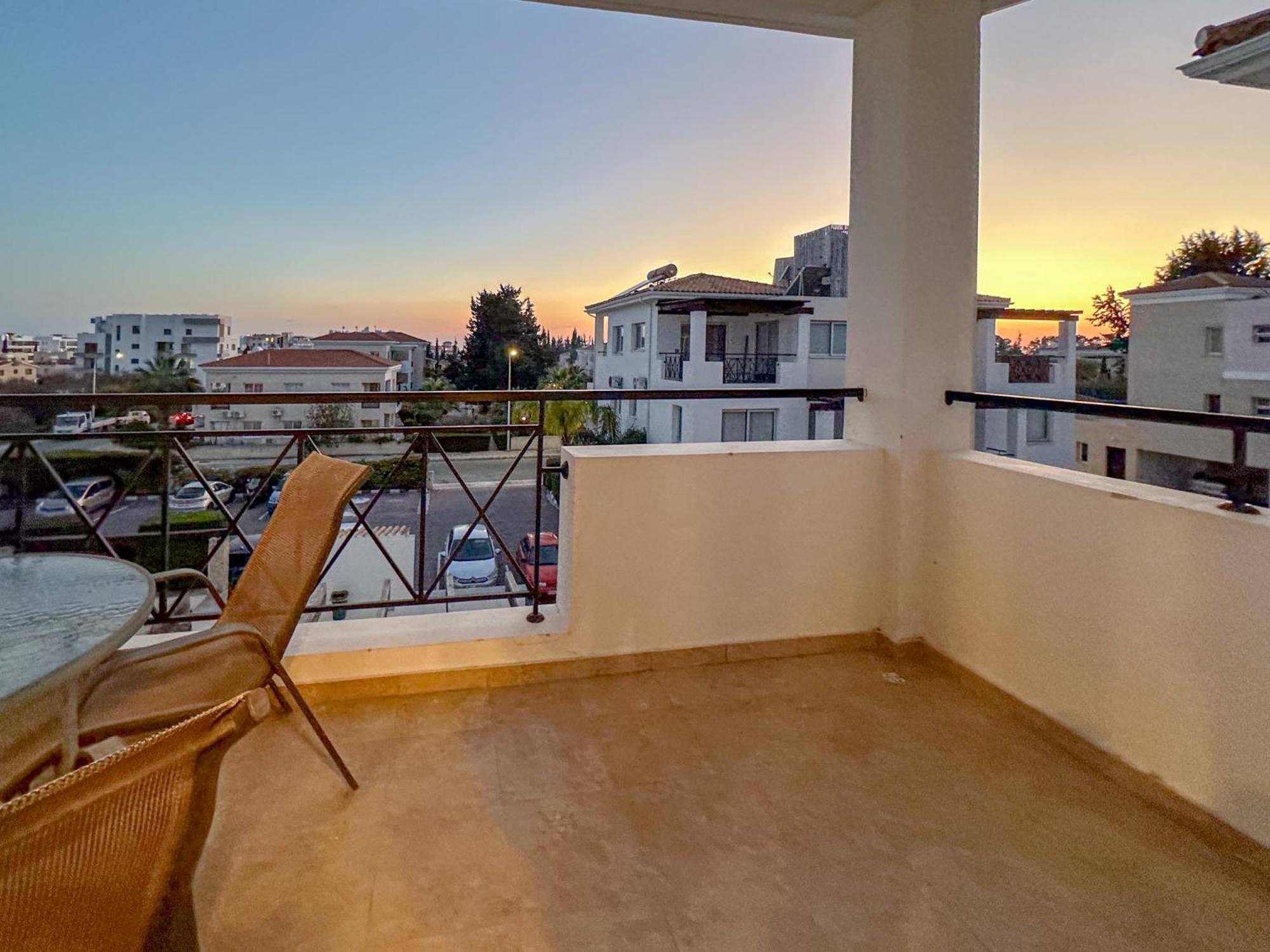 Nefeli Blue-Horizon 2B, Pool, Suites, Big Balconies Paphos Exteriör bild