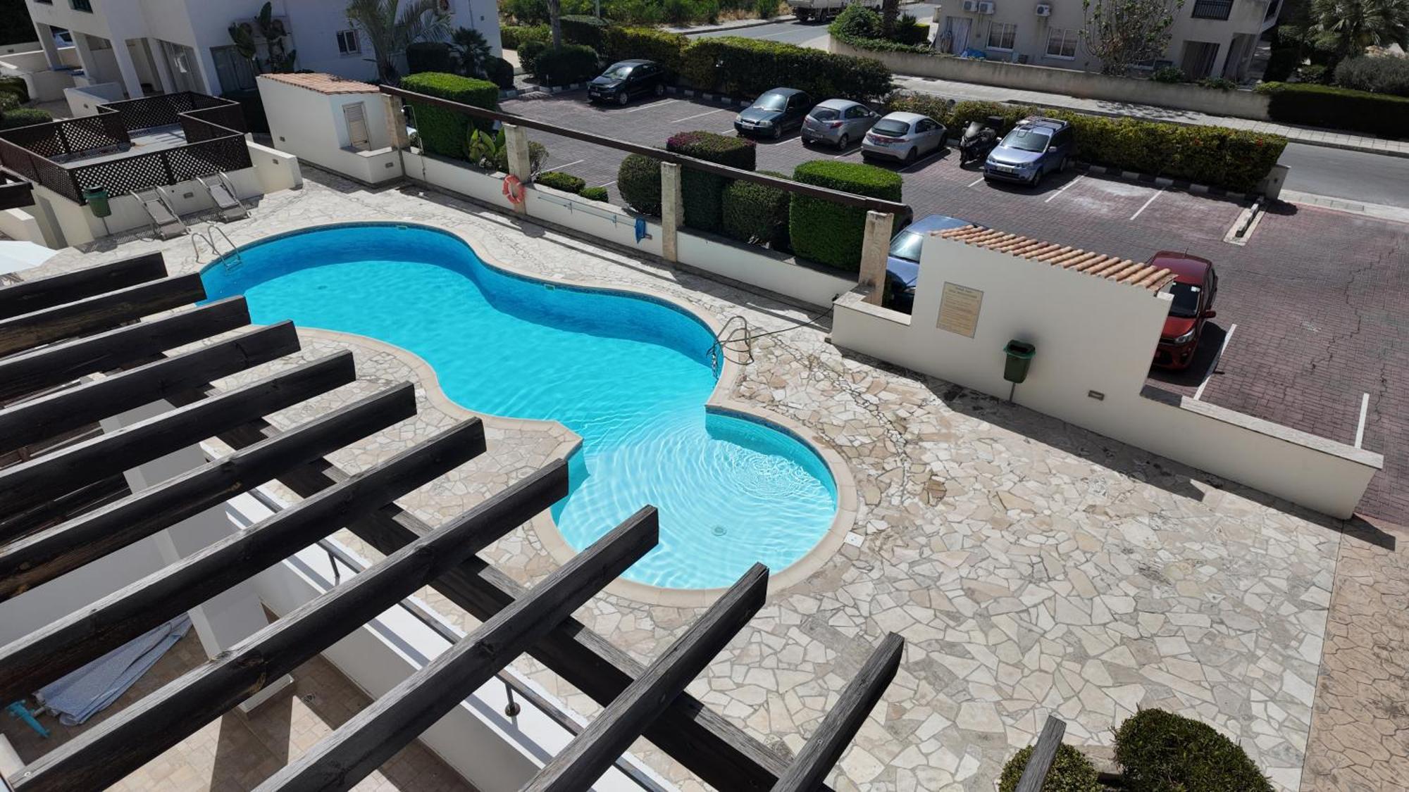 Nefeli Blue-Horizon 2B, Pool, Suites, Big Balconies Paphos Exteriör bild